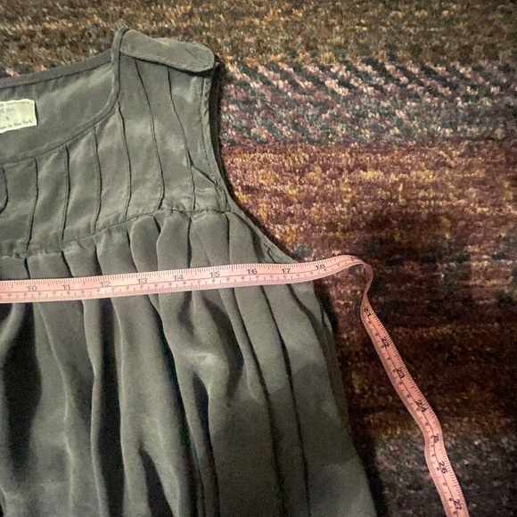 Rag and Bone super HIGH quality silk tank top-blouse pleated size 6 - Picture 4 of 8